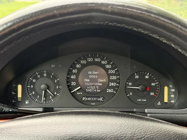 Mercedes-Benz Třídy E W211 E280 CDi 140kw, RV 2007 - foto 16