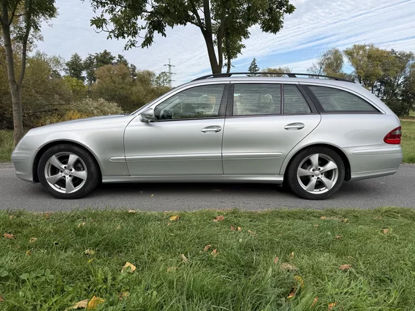 Mercedes-Benz Třídy E W211 E280 CDi 140kw, RV 2007 - foto 2