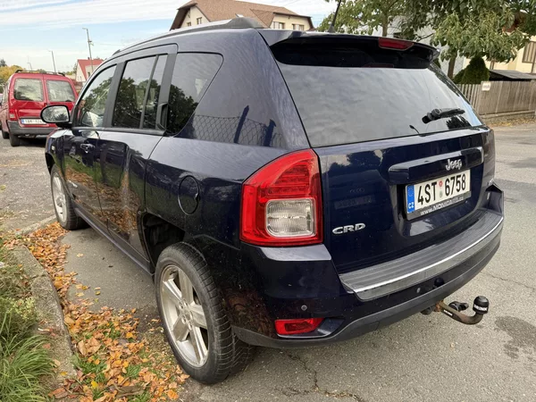 Jeep Compass 2.2 CRDi 120kw 2013-nepojízdné - foto 4