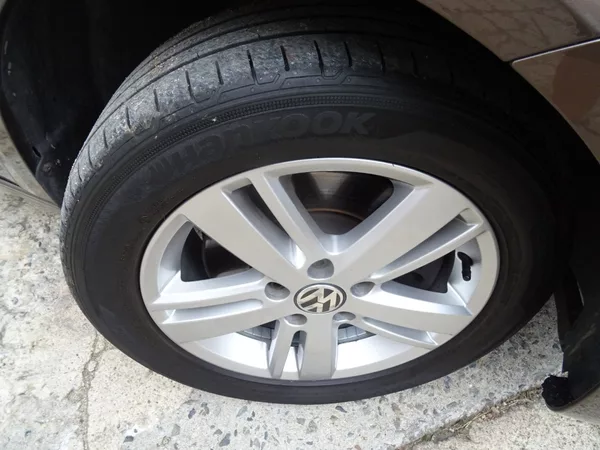 Volkswagen Touran 1.4i,103kW,DSG,MATCH,s.k,navi - foto 24