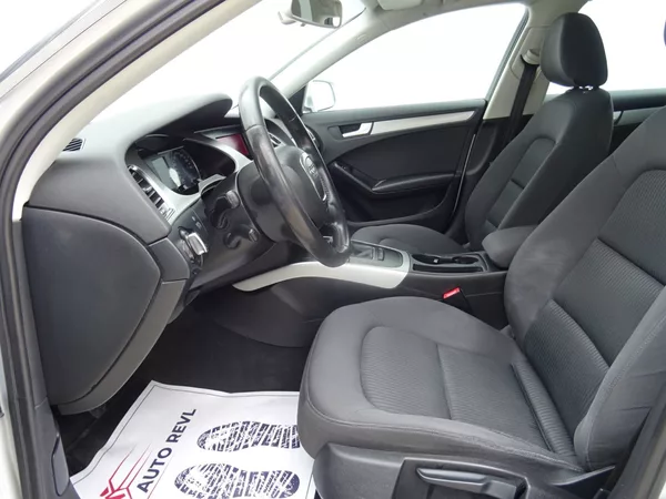 Audi A4 2.0TDi,100kW,1maj,S.kniha,ALU - foto 7