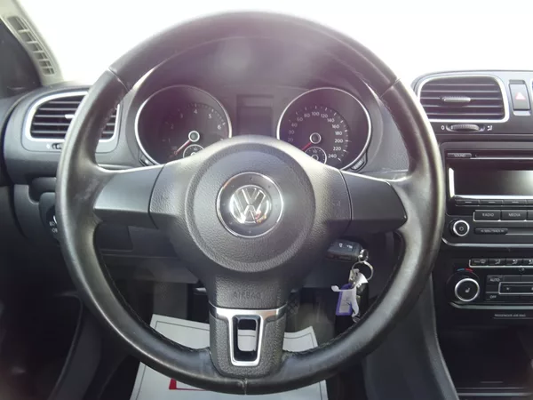Volkswagen Golf 1.2i,77kW,S.kn,aut.klima - foto 14