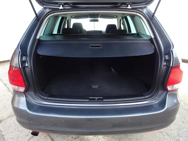 Volkswagen Golf 1.2i,77kW,S.kn,aut.klima - foto 19