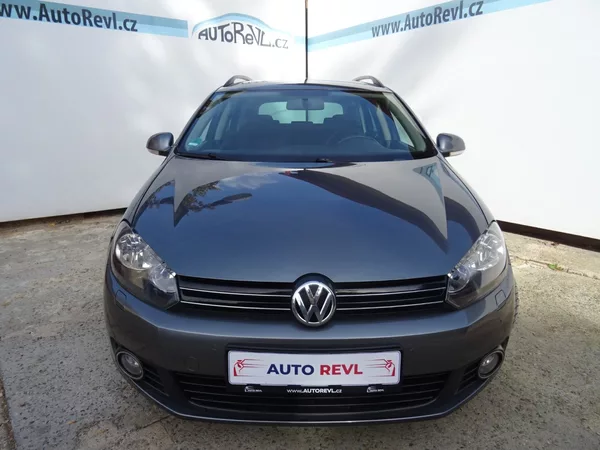 Volkswagen Golf 1.2i,77kW,S.kn,aut.klima - foto 21