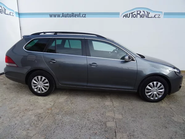 Volkswagen Golf 1.2i,77kW,S.kn,aut.klima - foto 5