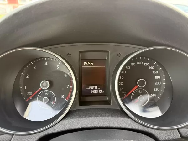 Volkswagen Golf 1.2i,77kW,S.kn,aut.klima - foto 9