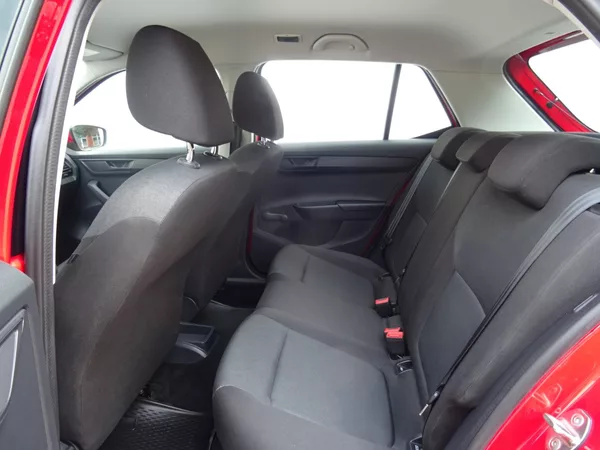 Škoda Fabia 1.0,1majČR,klima,ESP - foto 17