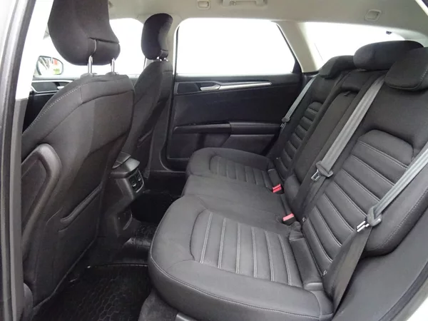 Ford Mondeo 1.6TDCi,85kW,e.serv.k,navi - foto 18