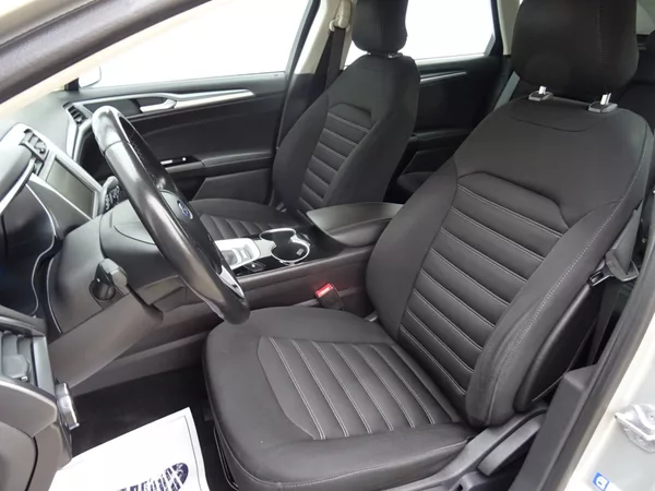 Ford Mondeo 1.6TDCi,85kW,e.serv.k,navi - foto 8