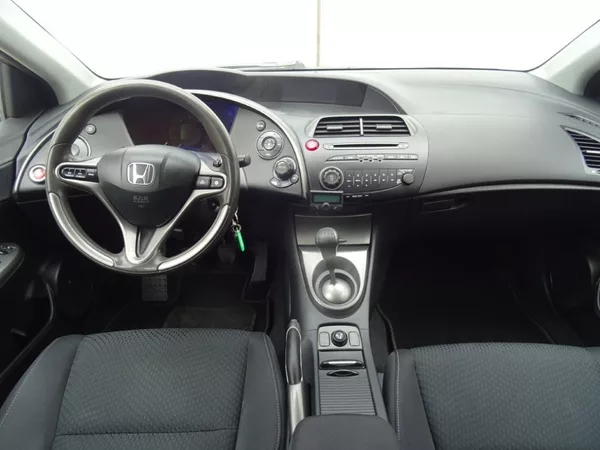 Honda Civic 1.4i,73kW,NovéČR,klima - foto 13