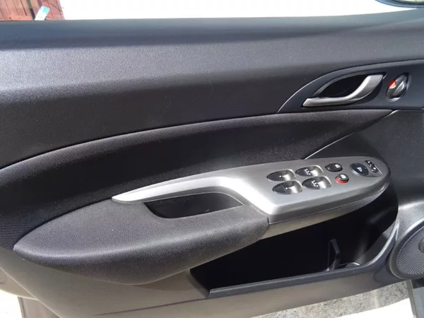 Honda Civic 1.4i,73kW,NovéČR,klima - foto 15