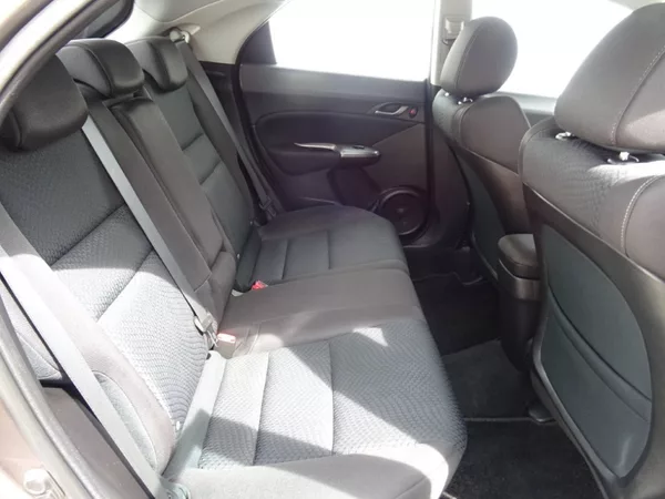 Honda Civic 1.4i,73kW,NovéČR,klima - foto 17