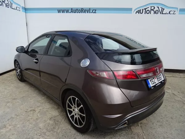 Honda Civic 1.4i,73kW,NovéČR,klima - foto 3