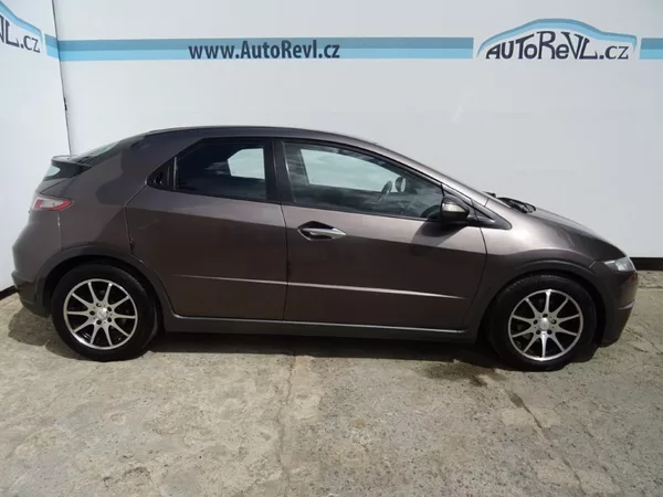 Honda Civic 1.4i,73kW,NovéČR,klima - foto 5