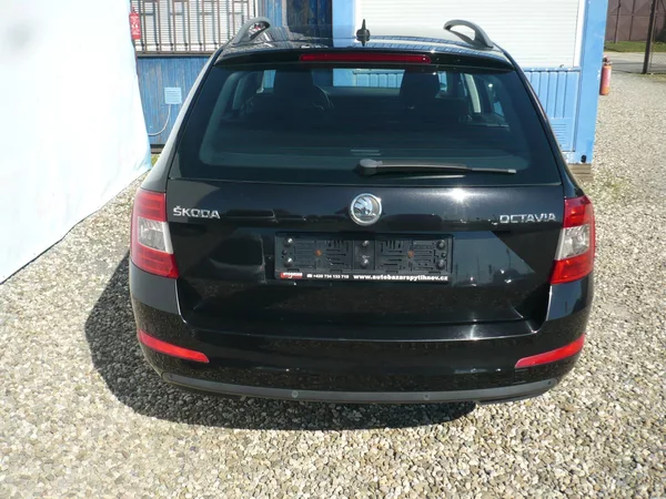 Škoda Octavia 2.0TDI 110Kw Serviska Manuál - foto 8