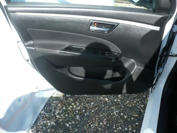 Suzuki Swift 1.2i 69Kw Klimatizace - foto 21