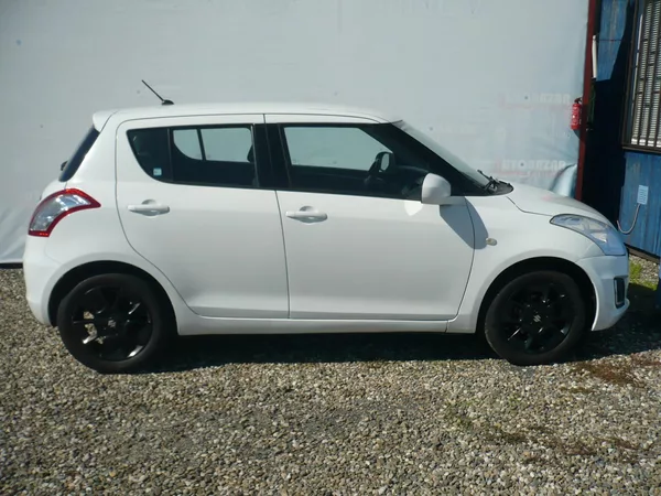 Suzuki Swift 1.2i 69Kw Klimatizace - foto 6