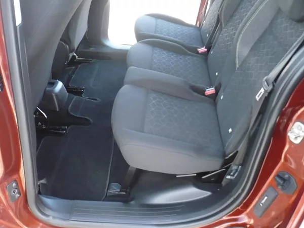 Peugeot Rifter 1.5HDI 75Kw 7Míst Klima - foto 18