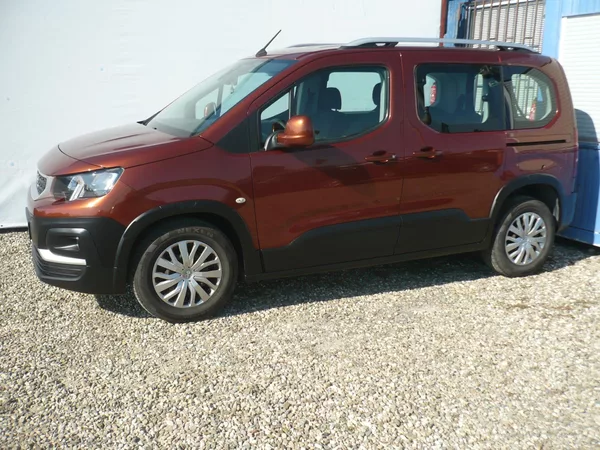 Peugeot Rifter 1.5HDI 75Kw 7Míst Klima - foto 4