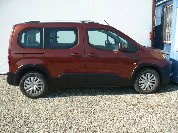 Peugeot Rifter 1.5HDI 75Kw 7Míst Klima - foto 8
