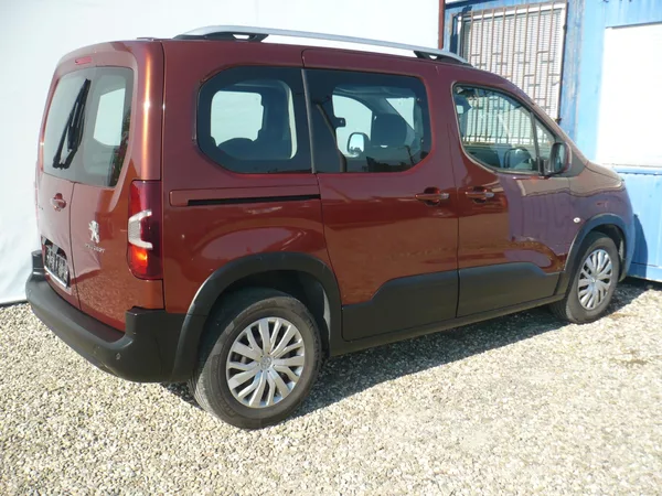 Peugeot Rifter 1.5HDI 75Kw 7Míst Klima - foto 9