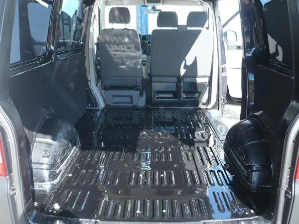 Volkswagen Transporter 2.0TDI DPH 3/9Míst Osobní - foto 21