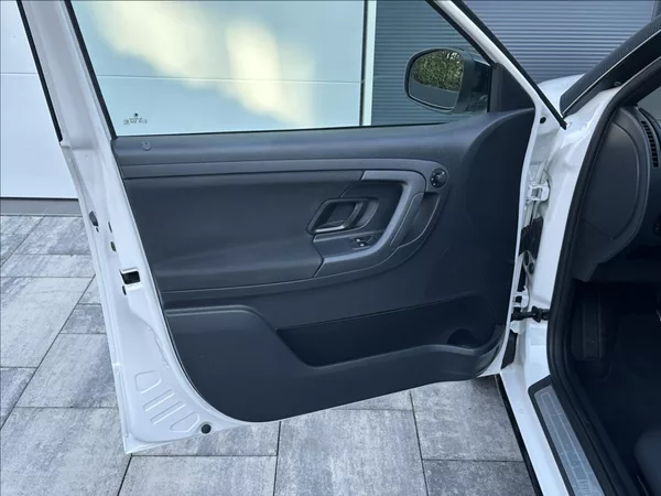Škoda Fabia 1,2 TSI 105PS Monte Carlo - foto 13