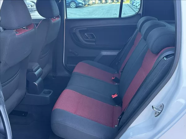 Škoda Fabia 1,2 TSI 105PS Monte Carlo - foto 14