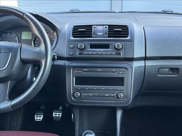 Škoda Fabia 1,2 TSI 105PS Monte Carlo - foto 25