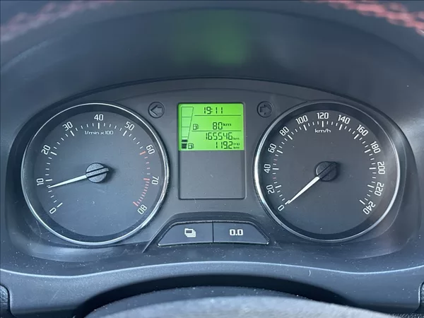Škoda Fabia 1,2 TSI 105PS Monte Carlo - foto 34