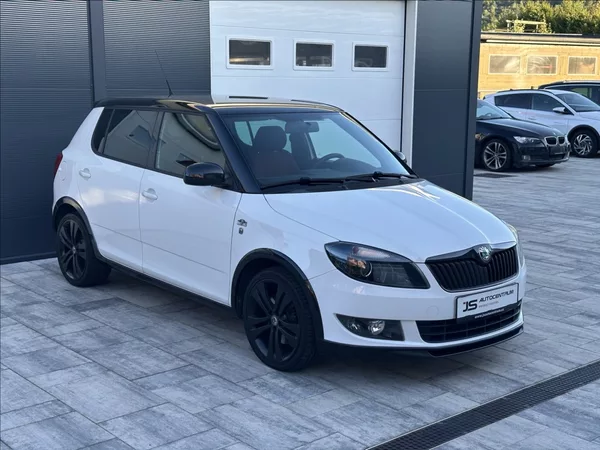 Škoda Fabia 1,2 TSI 105PS Monte Carlo - foto 5