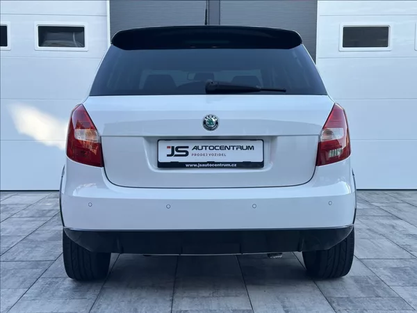 Škoda Fabia 1,2 TSI 105PS Monte Carlo - foto 9