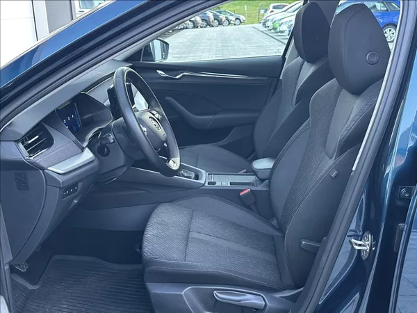 Škoda Octavia 1,5 TSI 150PS Style M/T - foto 12
