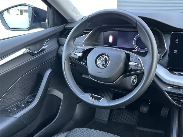 Škoda Octavia 1,5 TSI 150PS Style M/T - foto 22