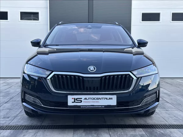 Škoda Octavia 1,5 TSI 150PS Style M/T - foto 4
