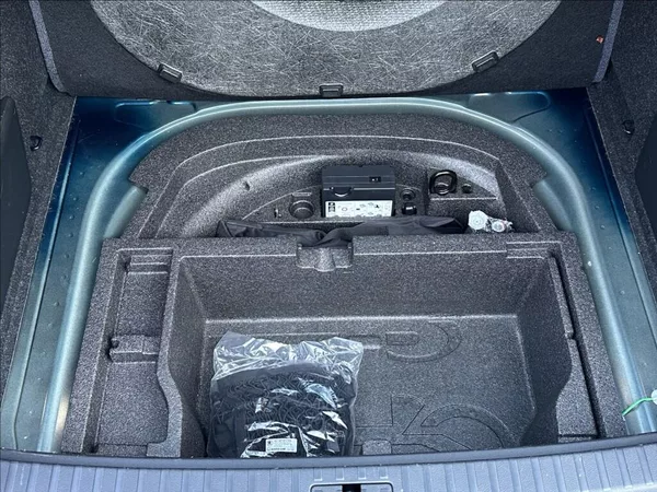 Škoda Octavia 1,5 TSI 150PS Style M/T - foto 48