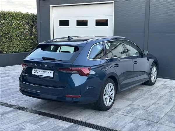 Škoda Octavia 1,5 TSI 150PS Style M/T - foto 7