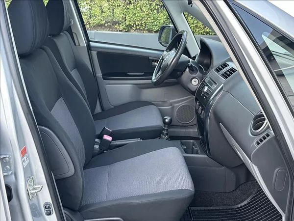 Suzuki SX4 1,9 DDiS 120PS Outdoor Line 4 - foto 16