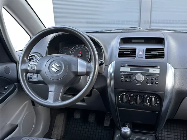 Suzuki SX4 1,9 DDiS 120PS Outdoor Line 4 - foto 23