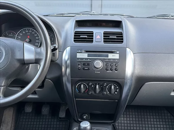 Suzuki SX4 1,9 DDiS 120PS Outdoor Line 4 - foto 25