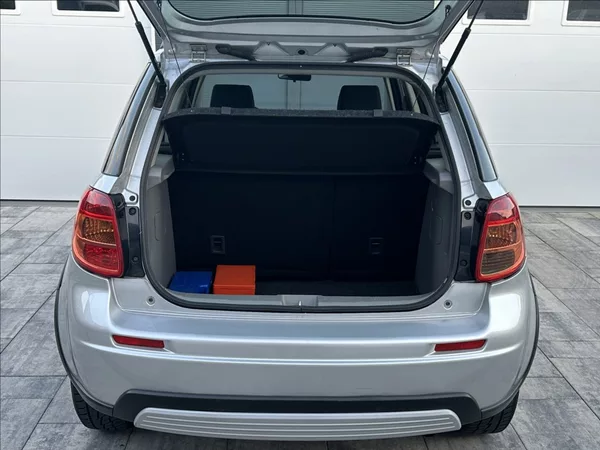 Suzuki SX4 1,9 DDiS 120PS Outdoor Line 4 - foto 36