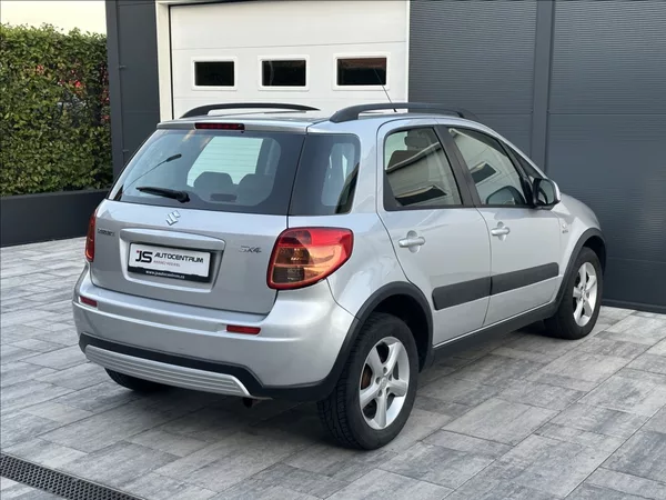 Suzuki SX4 1,9 DDiS 120PS Outdoor Line 4 - foto 7