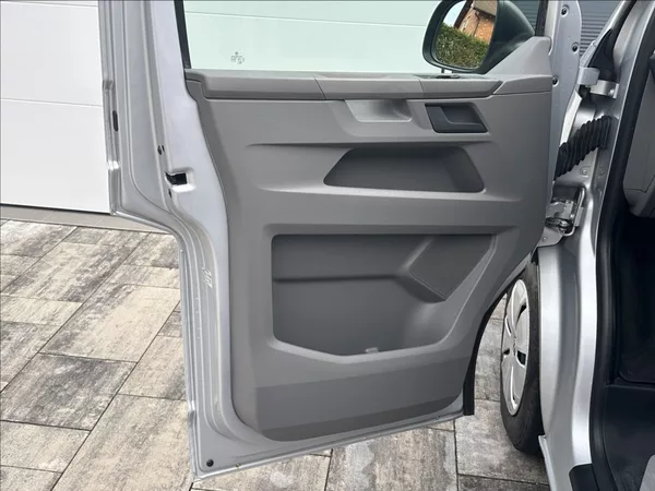 Volkswagen Transporter 2,0 TDI 150PS L1H1 Van - foto 13