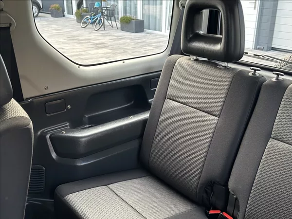 Suzuki Jimny 1,3 86PS Club Ranger 4x4 - foto 15