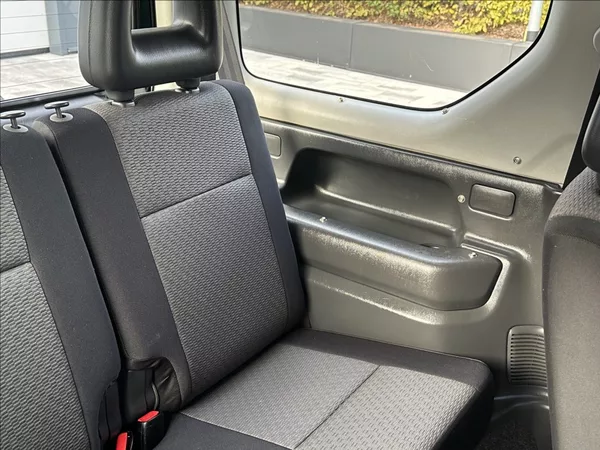 Suzuki Jimny 1,3 86PS Club Ranger 4x4 - foto 20