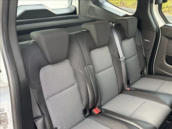 Renault Kangoo 1,3 TCe 102PS Equilibre - foto 22