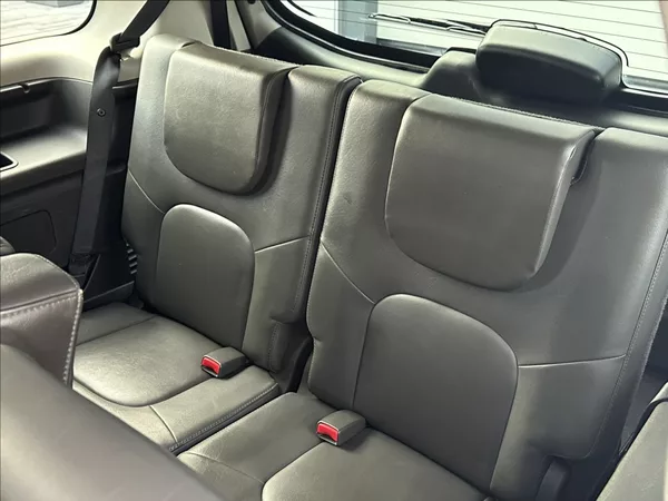 Nissan Pathfinder 3,0 DCI 231PS LE Executive 4x - foto 16