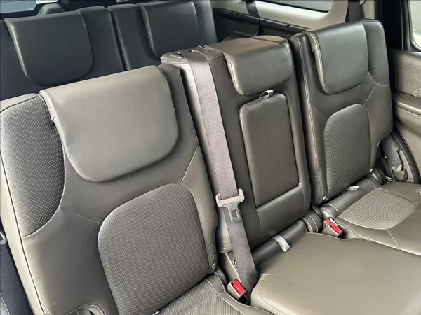 Nissan Pathfinder 3,0 DCI 231PS LE Executive 4x - foto 21