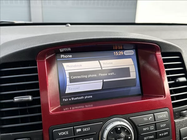 Nissan Pathfinder 3,0 DCI 231PS LE Executive 4x - foto 36