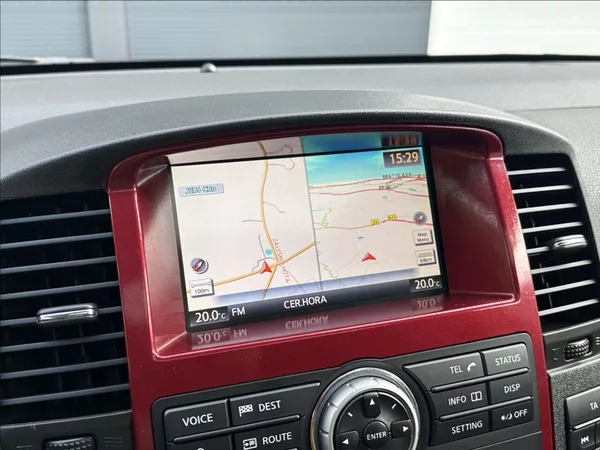 Nissan Pathfinder 3,0 DCI 231PS LE Executive 4x - foto 37